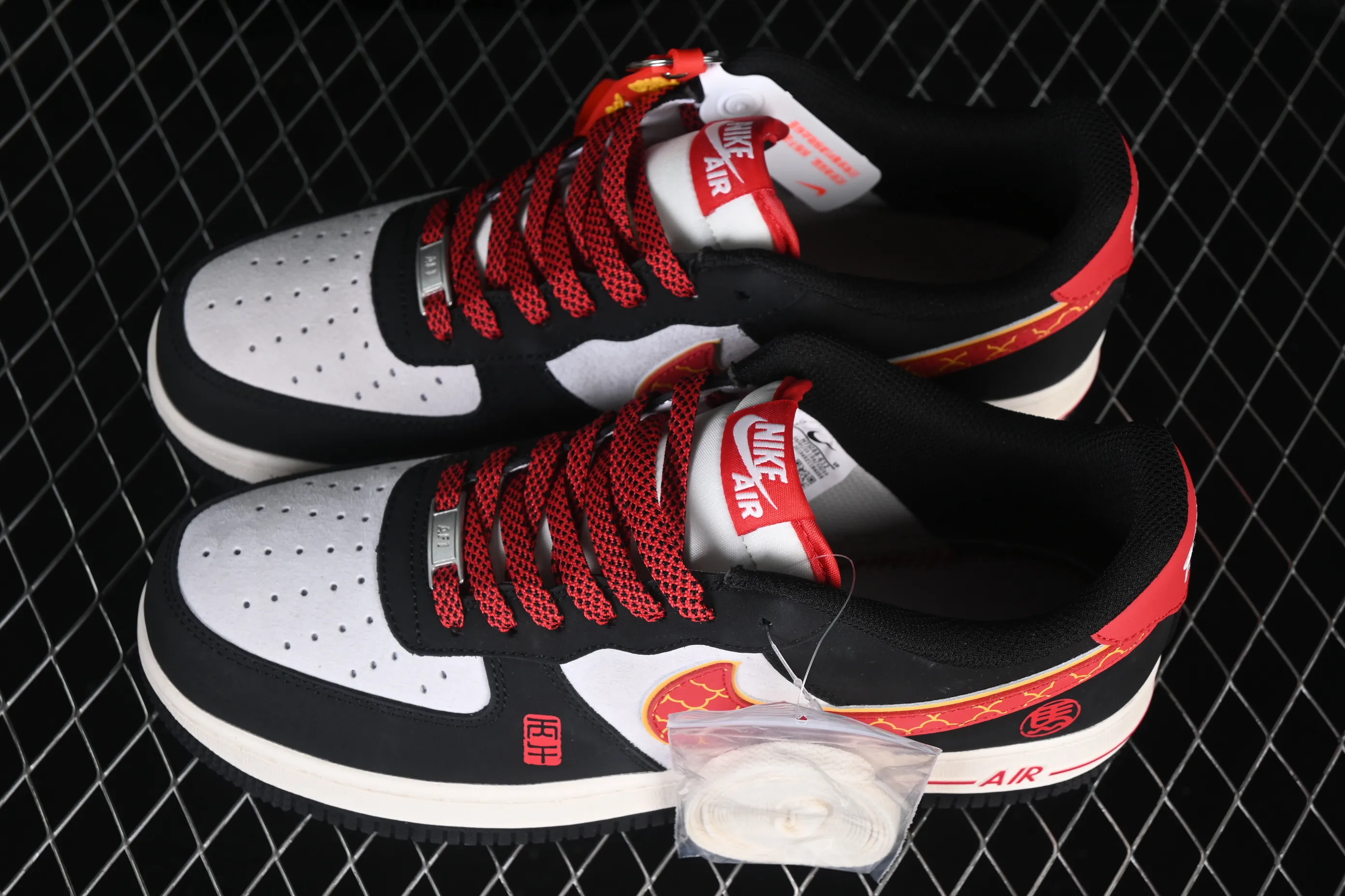 All categories Nk Air Force 1 Air Force series Nk Air Force 1 Low Air Force low top NIke Air Force 1'07 Low Year of the Horse limited edition Sweat BMW Air Force One low top casual sneakers HT5088-612